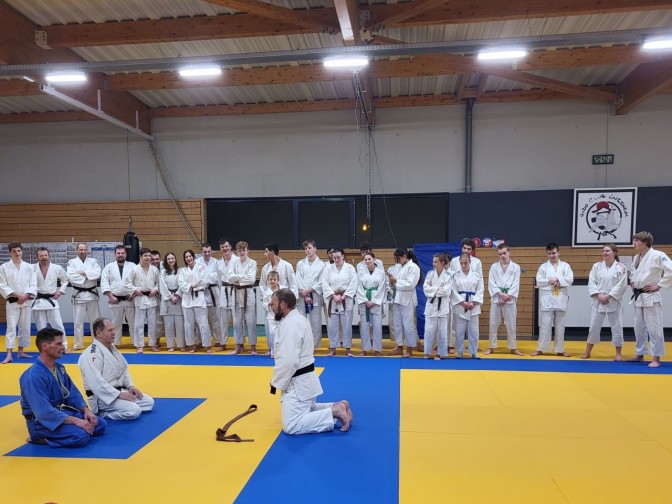 Image de l'actu 'Une nouvelle ceinture noire dans le club.... Bravo à Franck Heyer qui est aussi notre vice président du club.'
